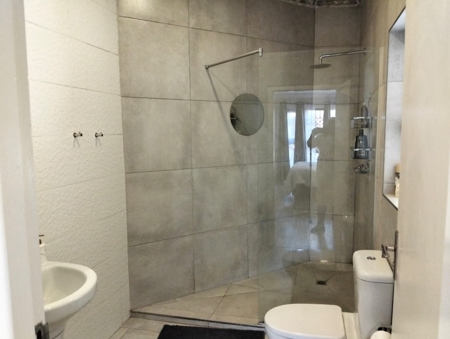 To Let 1 Bedroom Property for Rent in Myezo Park Eastern Cape